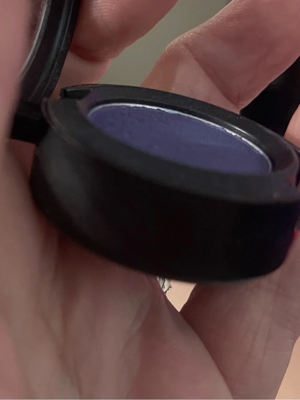MAC Cosmetics discontinued Single Eyeshadow - parfait armour